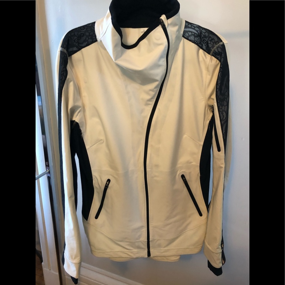 Lululemon jacket - cream and black lace - size 12